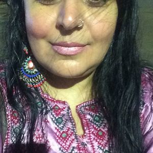 Meet your Posher, Amany